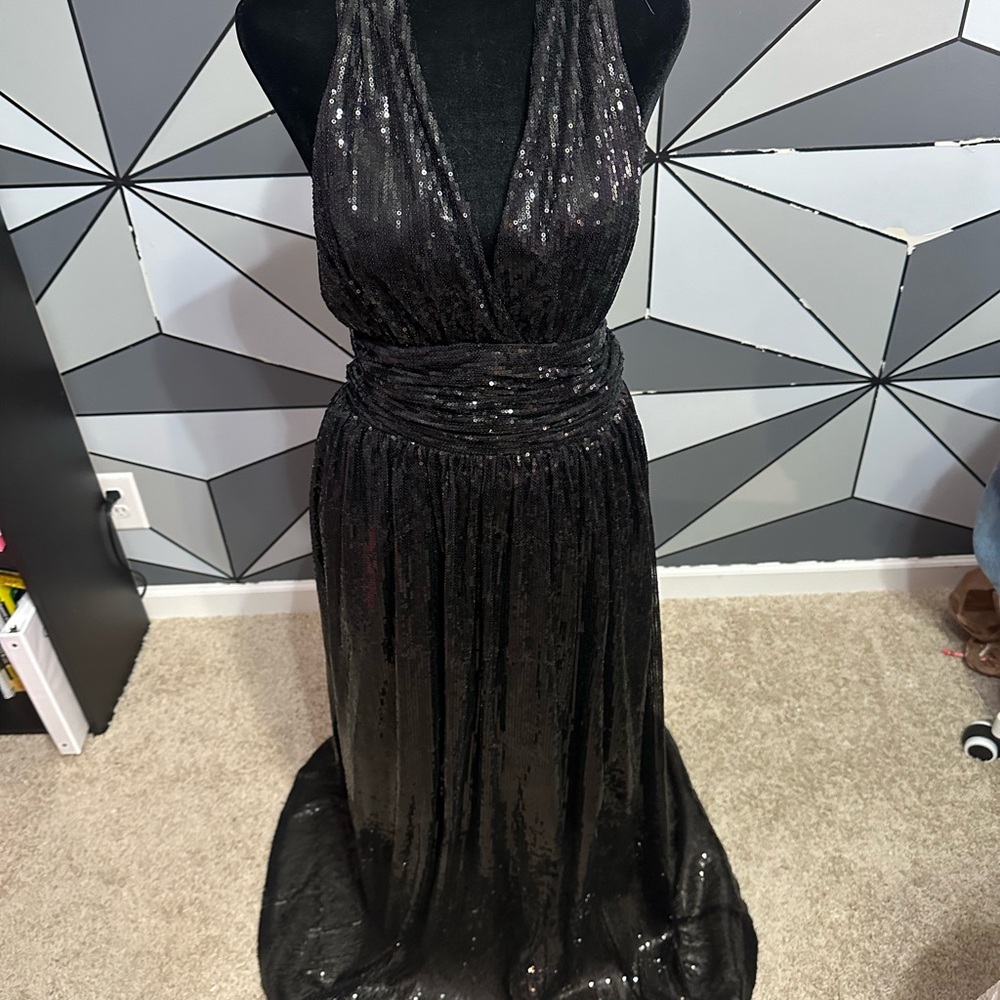 Black long dress